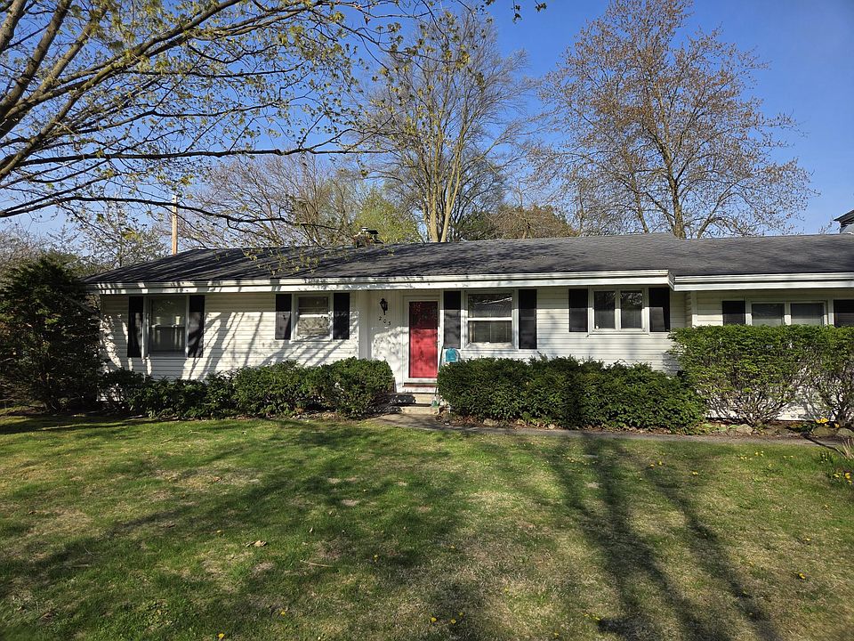 1st image of 203 S Luray St