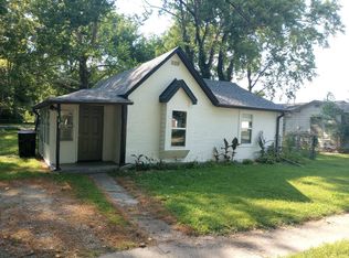 111 S Walnut St, Silver Lake, KS 66539