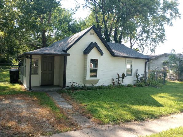 111 S Walnut St