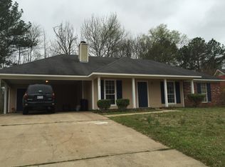 338 Brookwoods Dr, Ridgeland, MS 39157