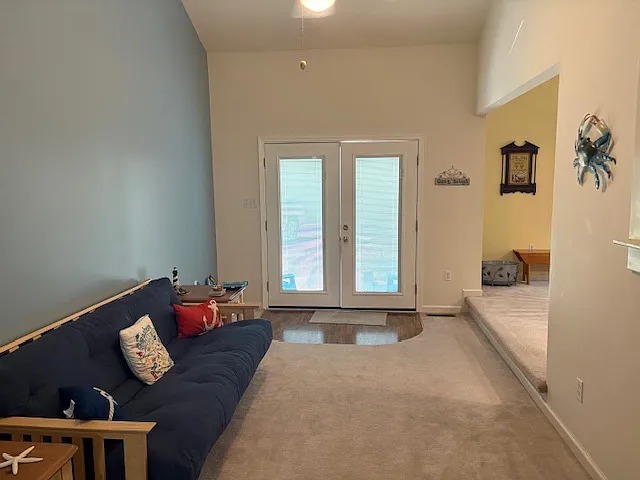 51 Newport Dr — Photo 6