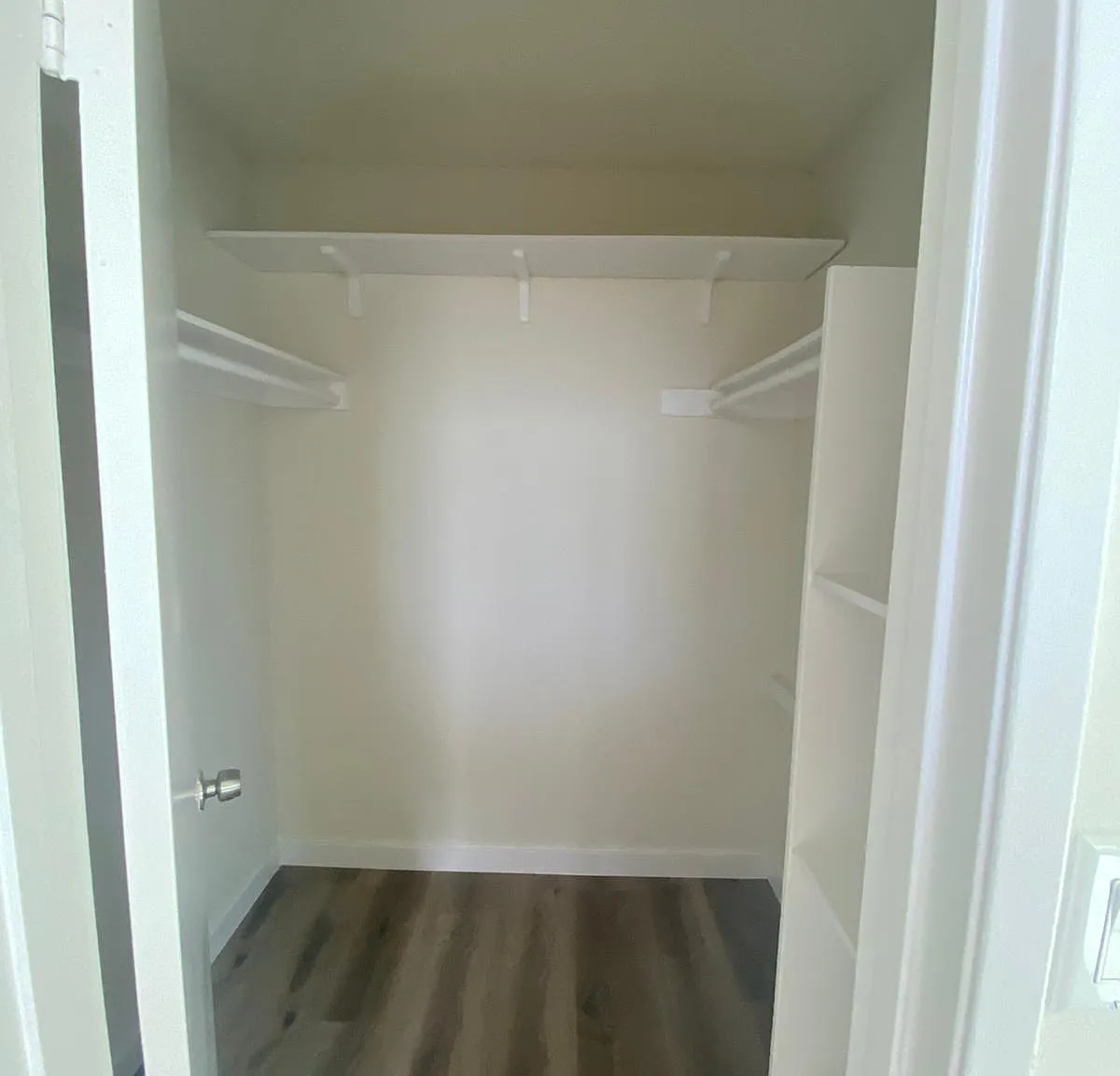 20954 Bryant St — Photo 3
