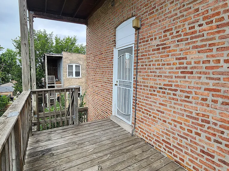 1650 S Saint Louis Ave #3R — Photo 16
