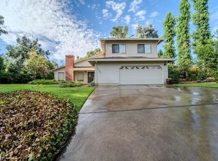 2704 Oakhurst Dr, Oakdale, CA 95361