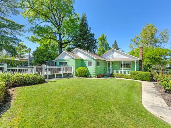 7417 Heather Rd, Fair Oaks, CA 95628