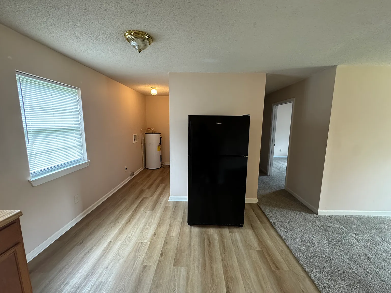 3 bed, 1125 sqft, $1,100 — Photo 2