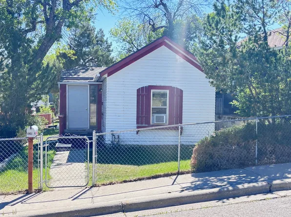 330 7th Ave S, Shelby, MT 59474