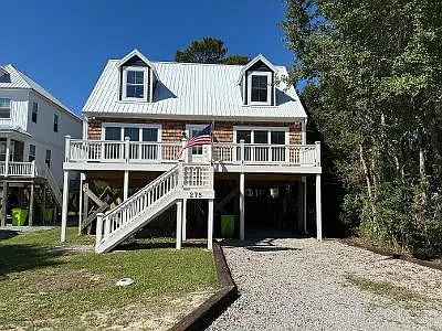4 bed, 1150 sqft, $3,500 — Photo 1