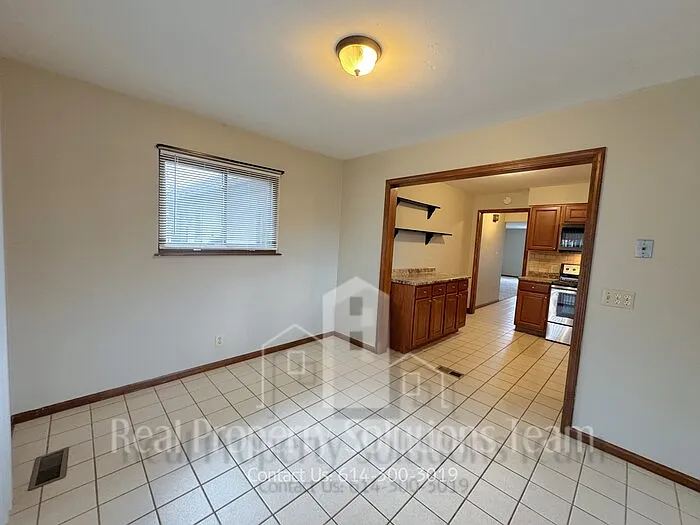 5880 Saranac Dr — Photo 13