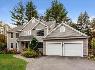 13 Forge Hill Rd, Barkhamsted, CT 06063