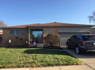 8518 Potomac Ave, Center Line, MI 48015