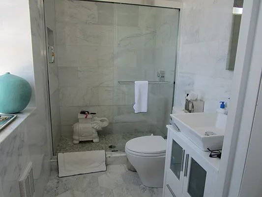 Rented by Rita S Citrin, LREB | media 31