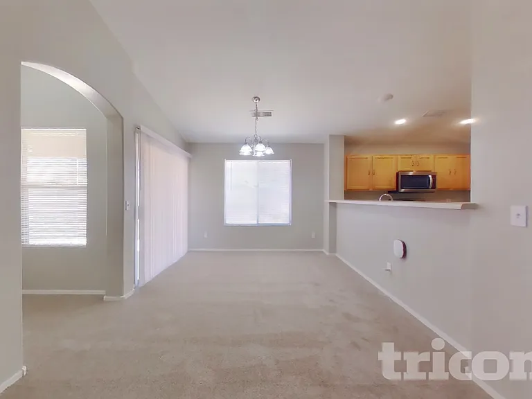 8520 W Sonora St — Photo 4