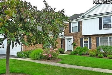 1st image of 34110 Chagrin Blvd APT 6101