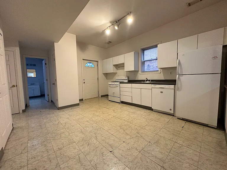 North Oakland Properties — Photo 115