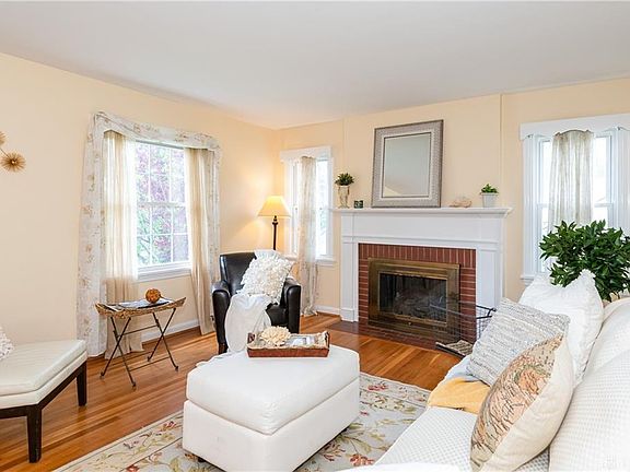 4th image of 2305 Willowgrove Ave