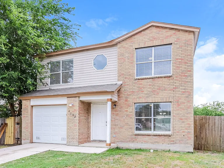 6102 Candletree — Photo 4