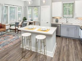 Broadstone Trailside