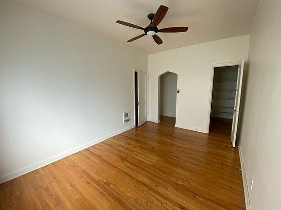 3rd image of 1122 S Wooster St #1124-1/4