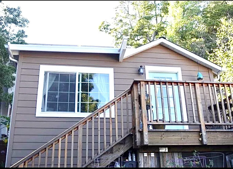 575 Valle Vista Ave #4 — Photo 1