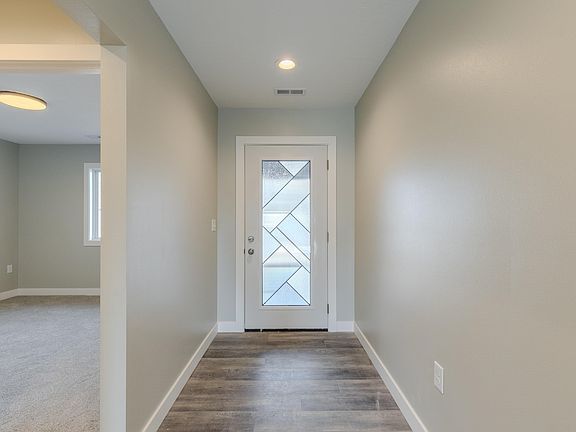 3rd image of 306 W 1st St Unit B
