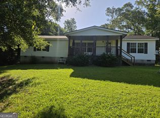 160 Shadowmore Dr, Zebulon, GA 30295