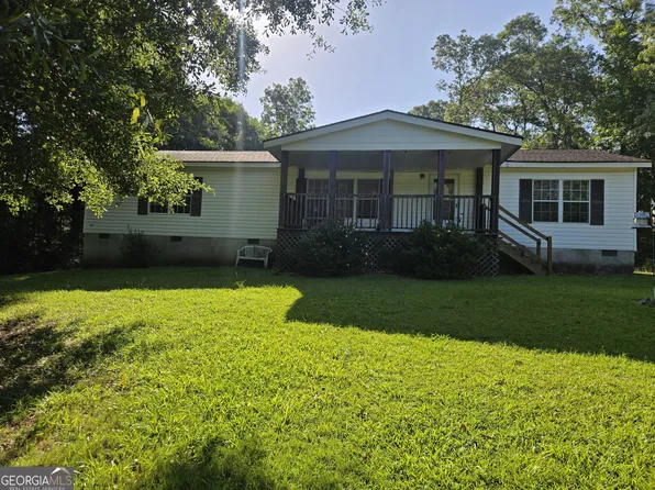 160 Shadowmore Dr, Zebulon, GA 30295