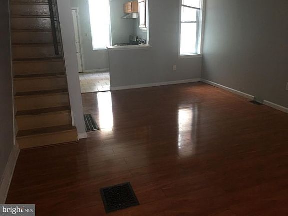 2nd image of 43 N Lindenwood St