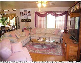 1st image of 114 Devonshire Dr
