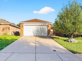 6716 Waterhill Ln, Fort Worth, TX 76179