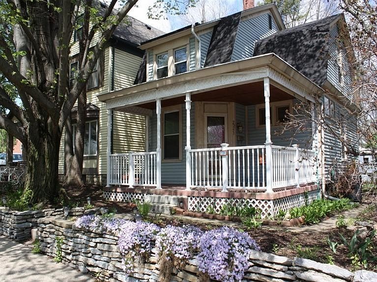1st image of 2251 W Schantz Ave