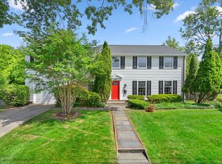 7001 Tilden Ln, Rockville, MD 20852