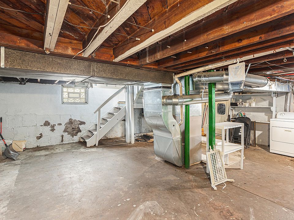 202 N Washington Ave, photo 20