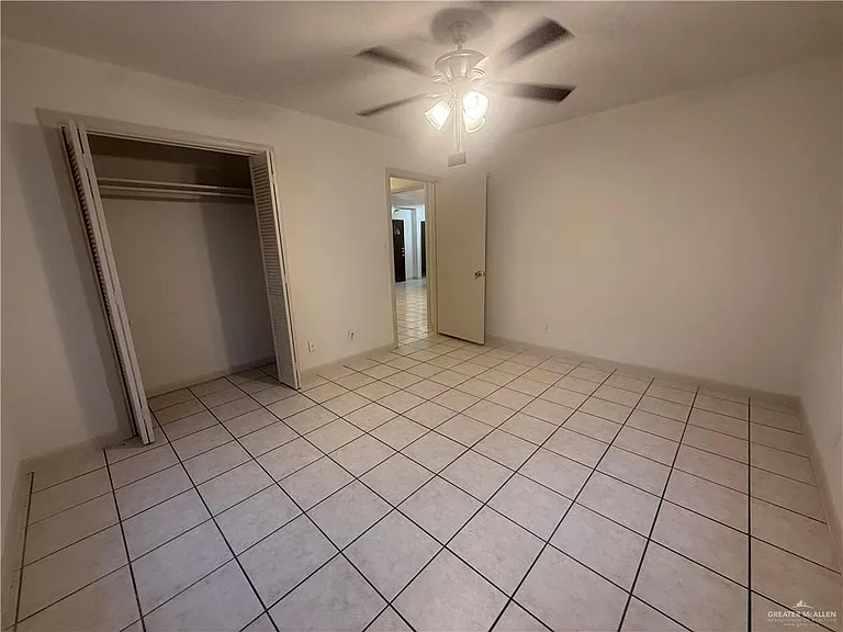 1116 Harvey St — Photo 10
