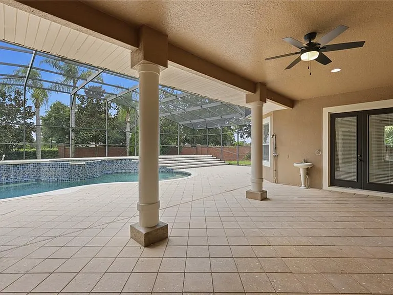 3205 King George Dr — Photo 25