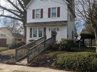 329 W Lincoln Ave, Magnolia, NJ 08049