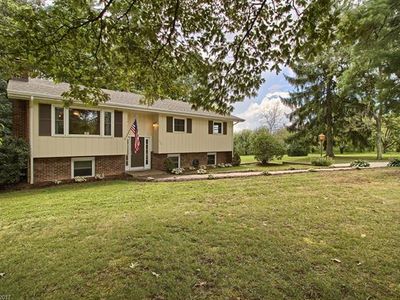 996 S Orchard Rd, Flat Rock, NC, 28731