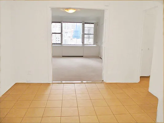 Rented by Aida Real Estate Sales | media 10