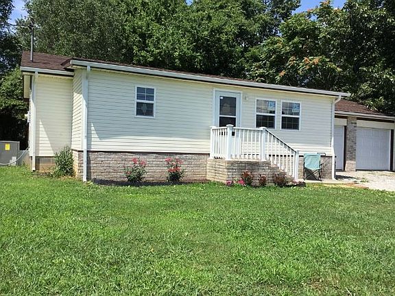 3rd image of 1389 Waterfront Dr