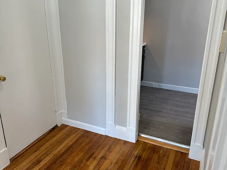 218 Kelton St #15 — Photo 7