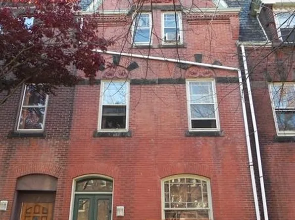 326 S 42nd St, Philadelphia, PA 19104