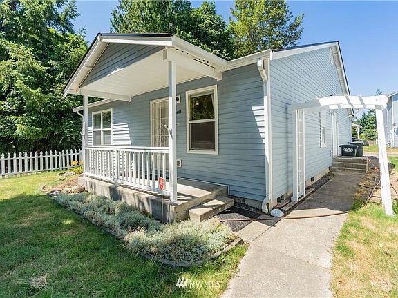 2nd image of 4812 42nd Ln SE