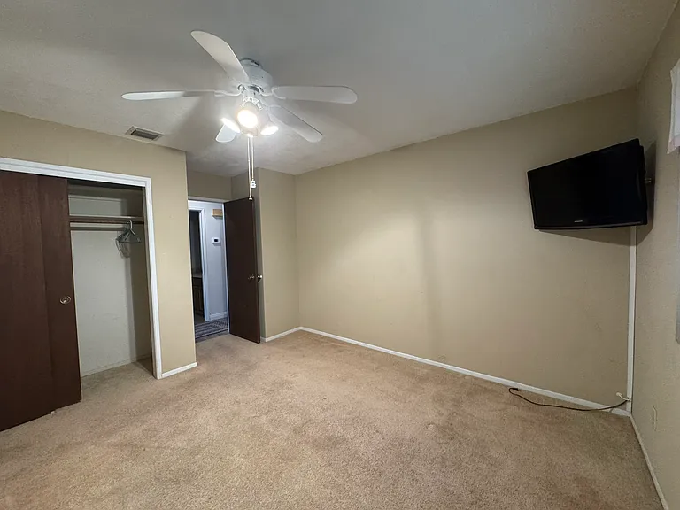 1464 Riverfront Dr — Photo 20