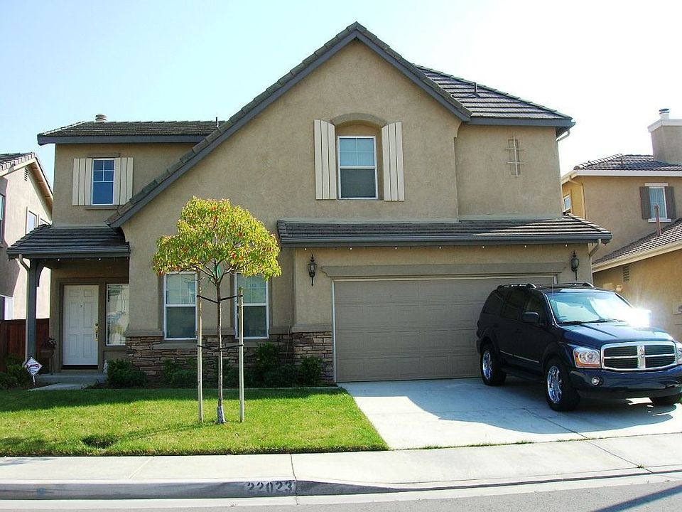 1st image of 22023 Goldenchain St