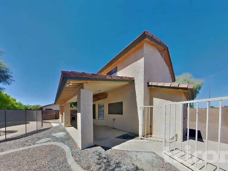 16191 N 157th Dr — Photo 18