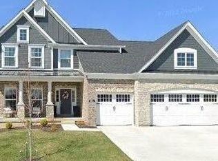 1233 Fienup Lake Dr, Chesterfield, MO 63005