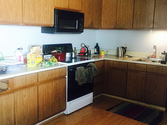 5th image of 7033 NE Hassalo St