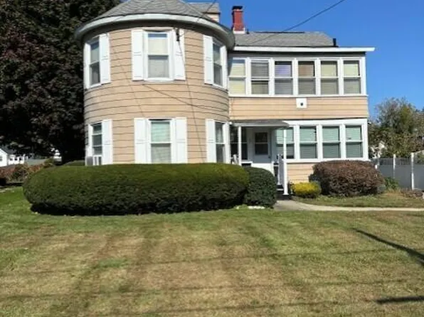5-7 Apremont St, Adams, MA 01220