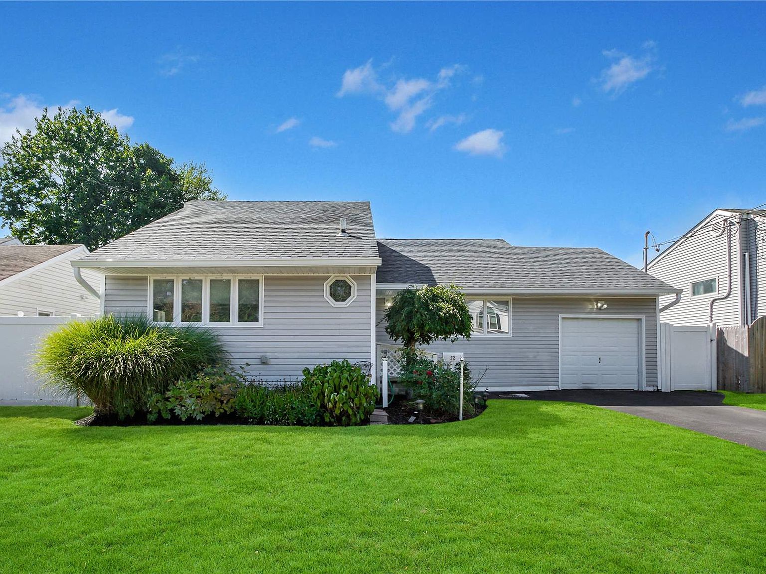 32 Jane Drive, North Babylon, NY 11703 Zillow