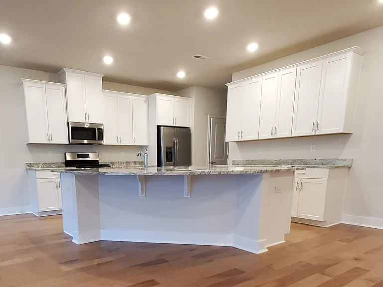 51 Gerhard Pl — Photo 3